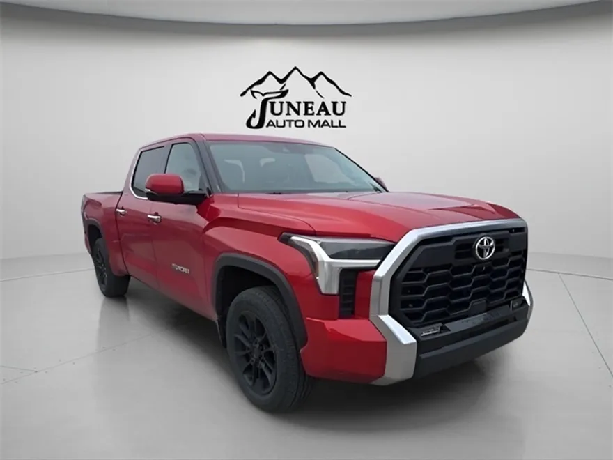 2022 Toyota Tundra Limited photo 1