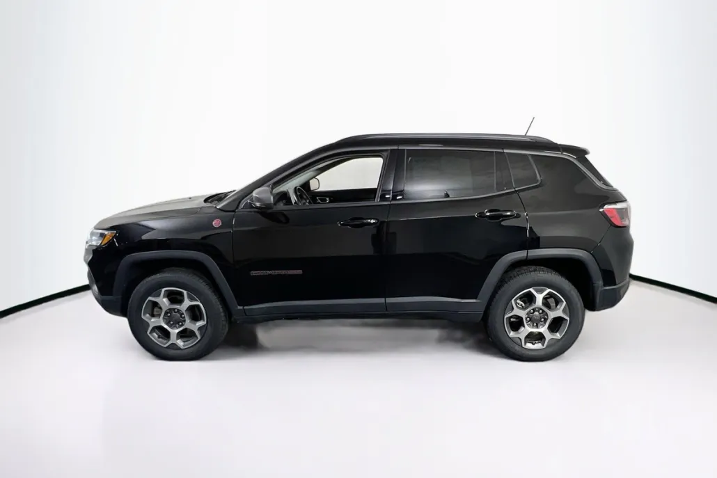 2022 Jeep Compass Trailhawk photo 1