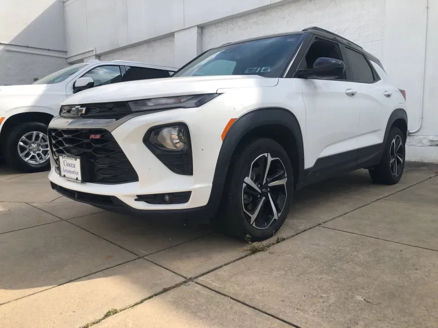 2023 Chevrolet Trailblazer RS photo 1