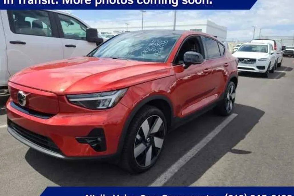2023 Volvo C40 Recharge Ultimate photo 1