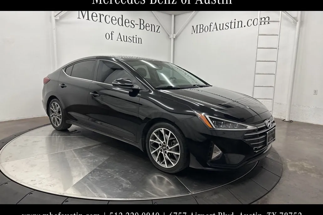2020 Hyundai Elantra Limited photo 1