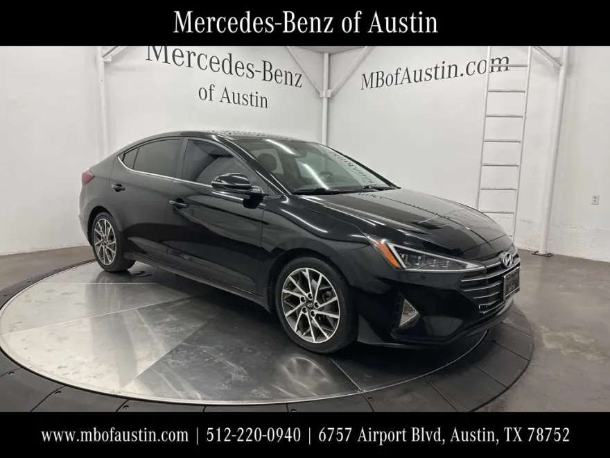 2020 Hyundai Elantra Limited photo 1