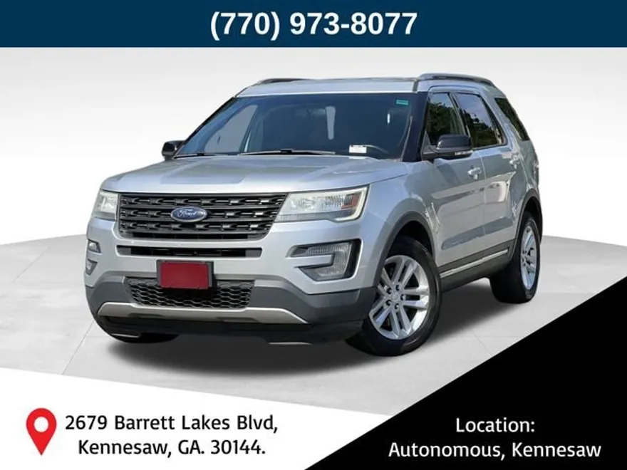 2017 Ford Explorer XLT photo 1