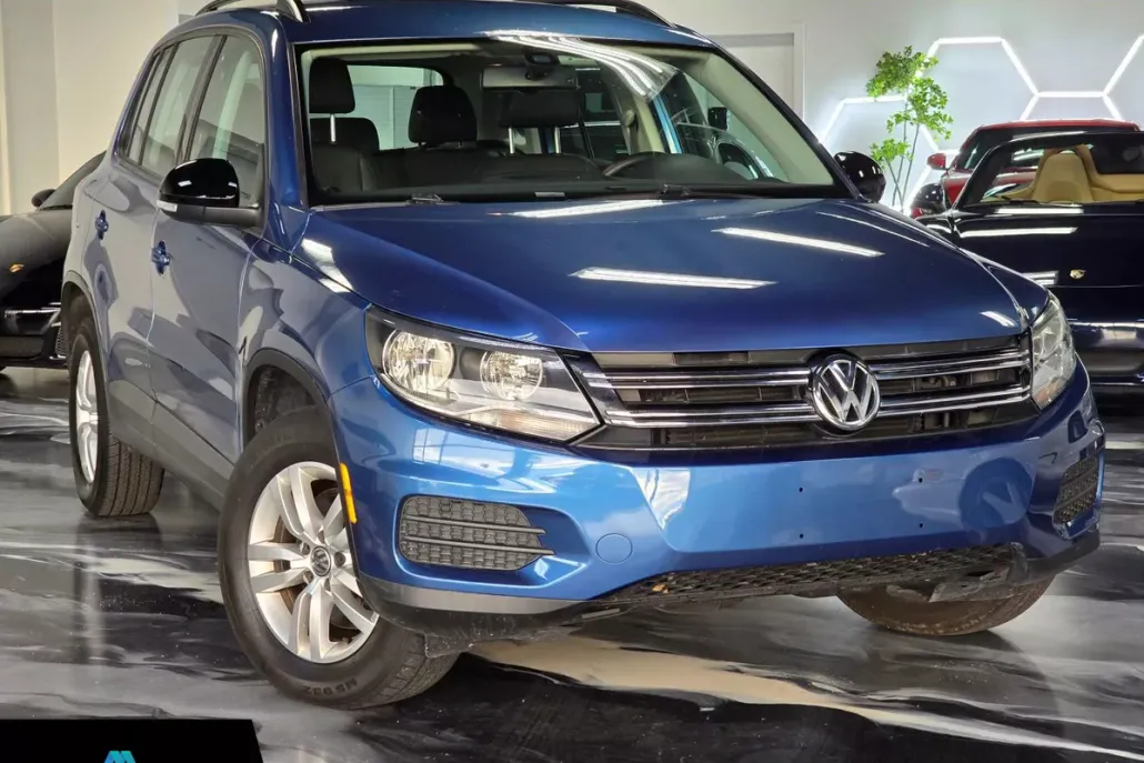 2017 Volkswagen Tiguan Sport photo 1