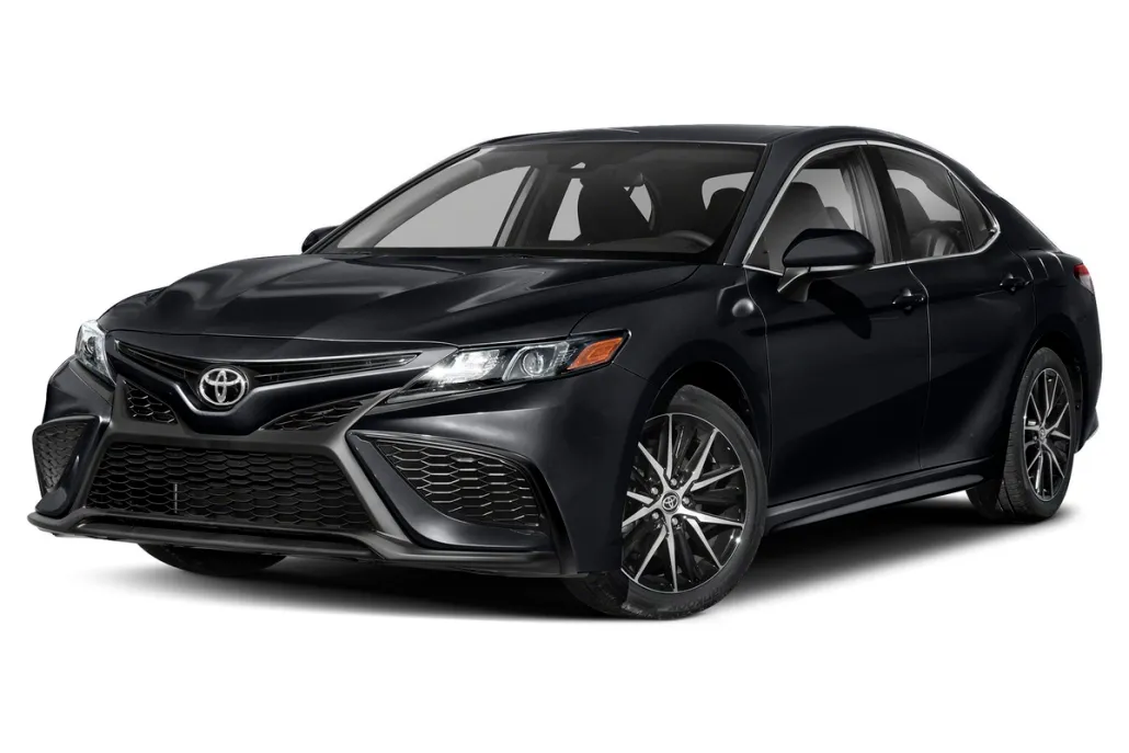 2022 Toyota Camry SE photo 1
