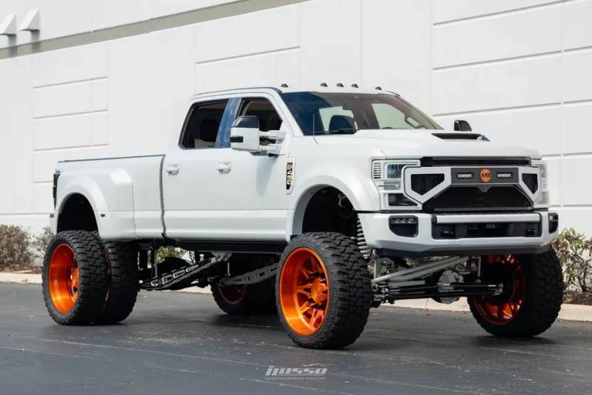 2020 Ford F-450 Limited photo 1