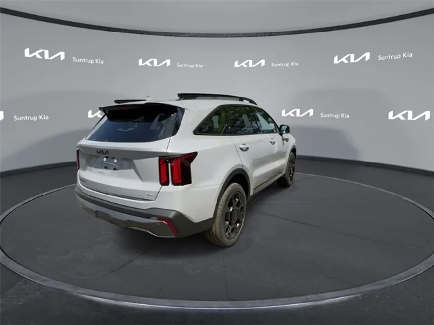 2025 Kia Sorento X-Line SX photo 1