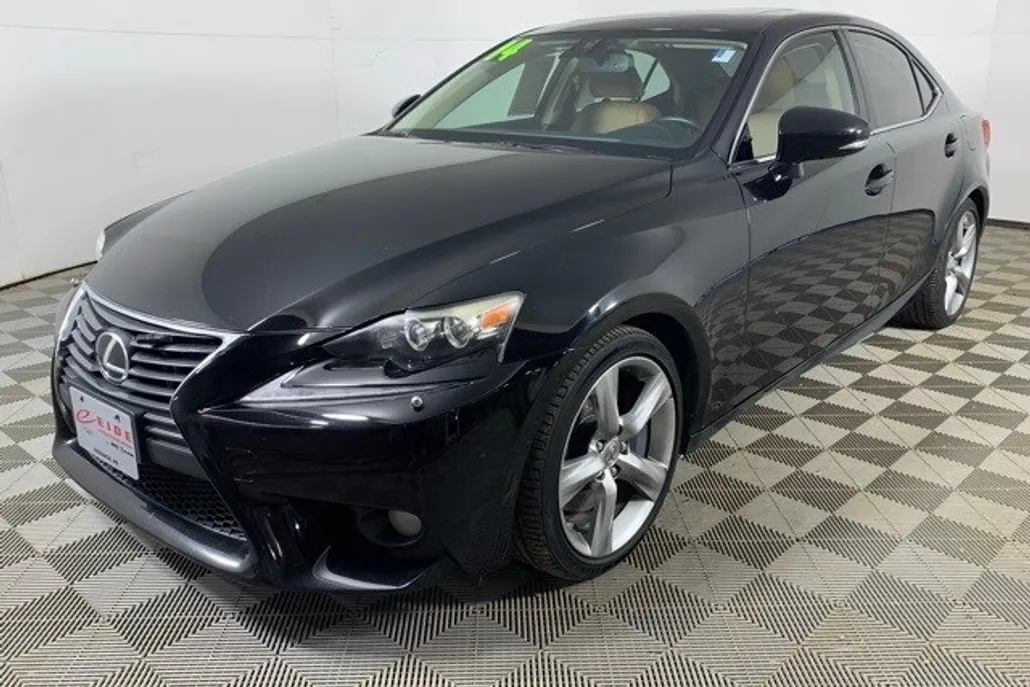 2014 Lexus IS 350 photo 1