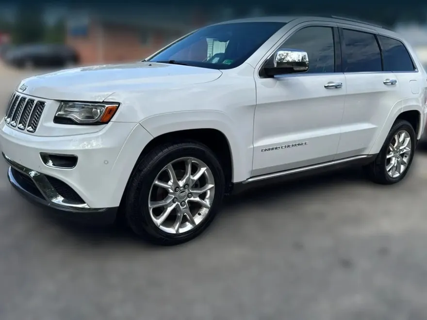 2014 Jeep Grand Cherokee Summit Sport photo 1