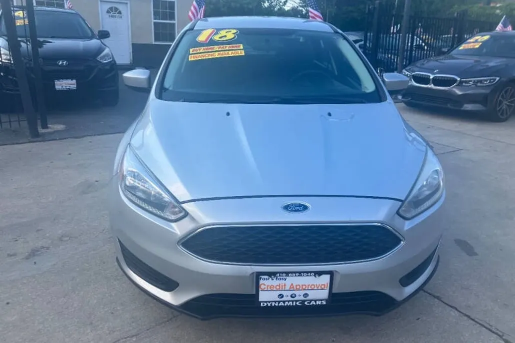 2018 Ford Focus SE photo 1