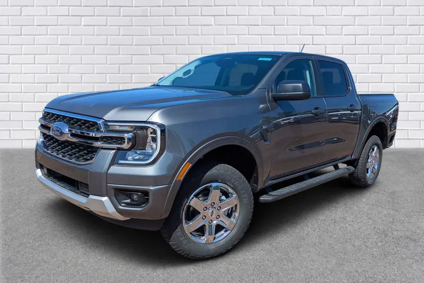 2025 Ford Ranger XLT photo 1