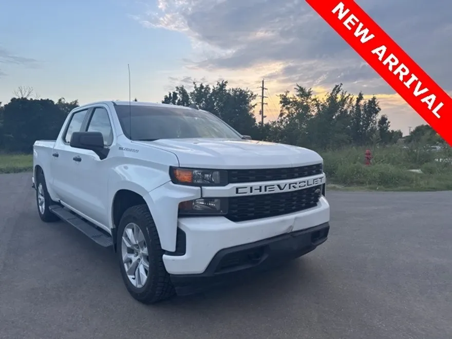 2020 Chevrolet Silverado 1500 Custom photo 1