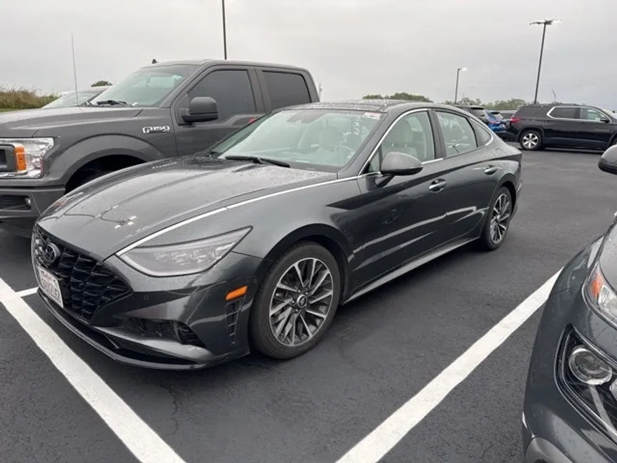 2023 Hyundai Sonata Limited photo 1