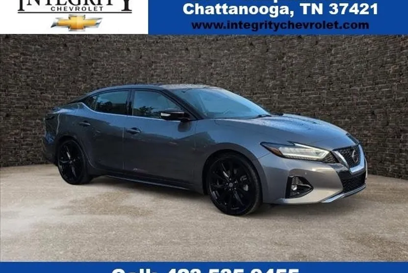 2019 Nissan Maxima SR photo 1
