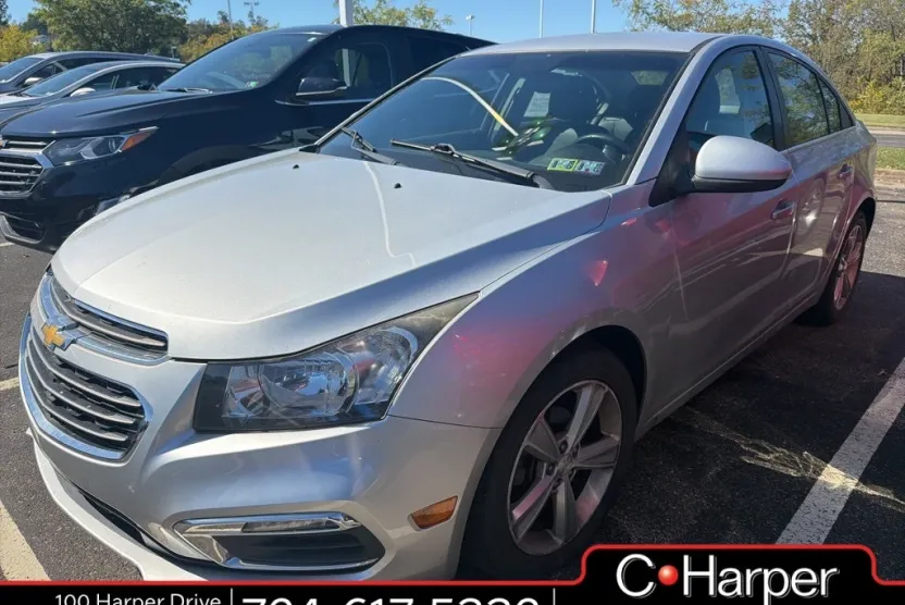 2016 Chevrolet Cruze photo 1