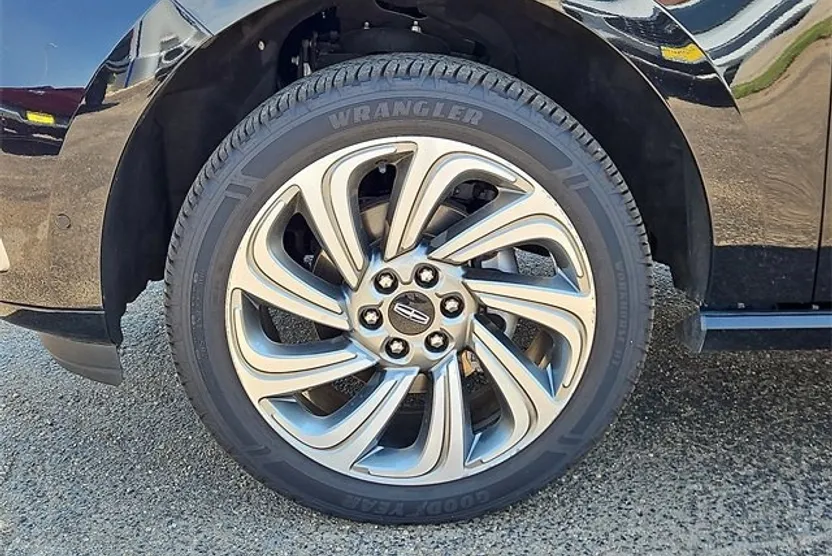 2023 Lincoln Navigator Reserve photo 1