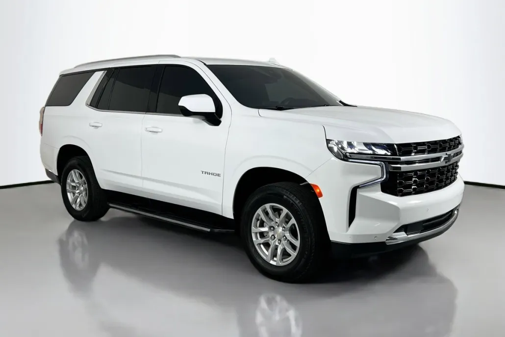 2024 Chevrolet Tahoe LS photo 1