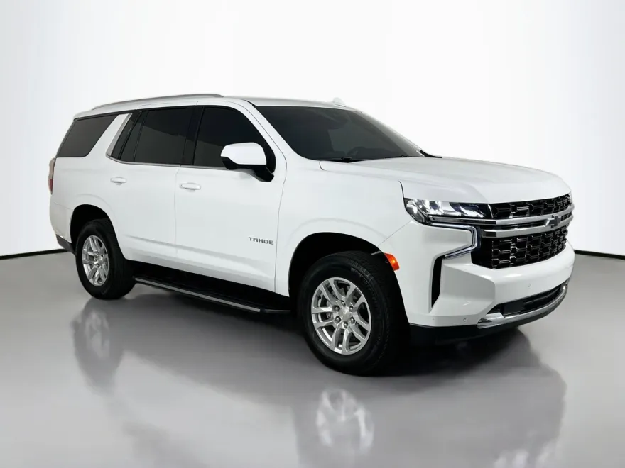 2024 Chevrolet Tahoe LS photo 1