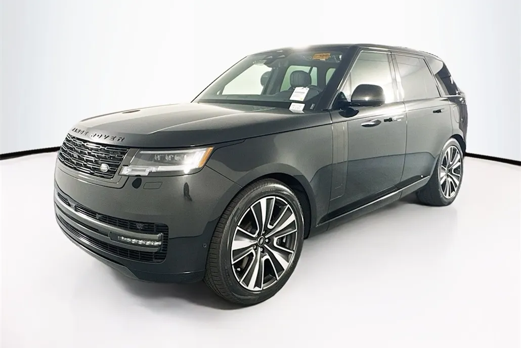 2025 Land Rover Range Rover SE photo 1