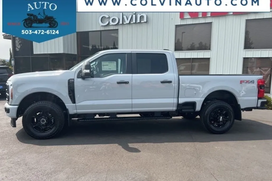 2025 Ford F-250 photo 1