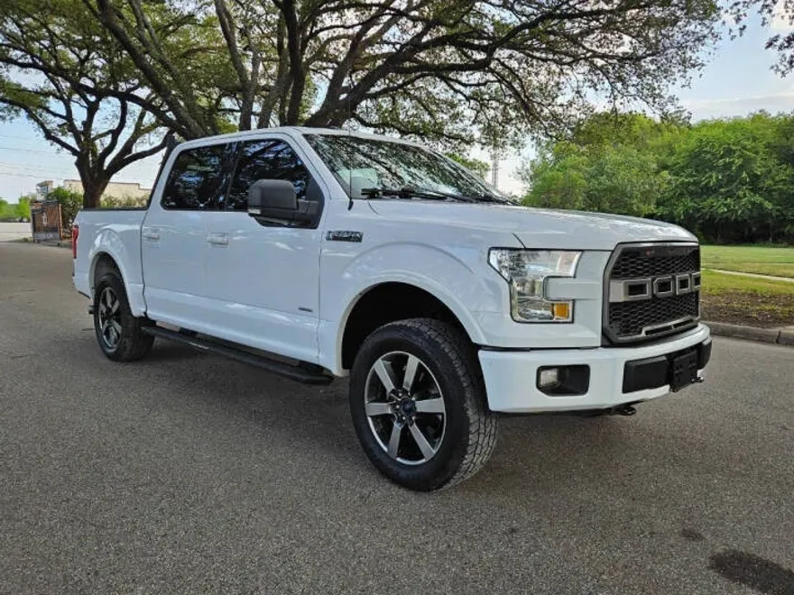 2016 Ford F-150 XLT photo 1