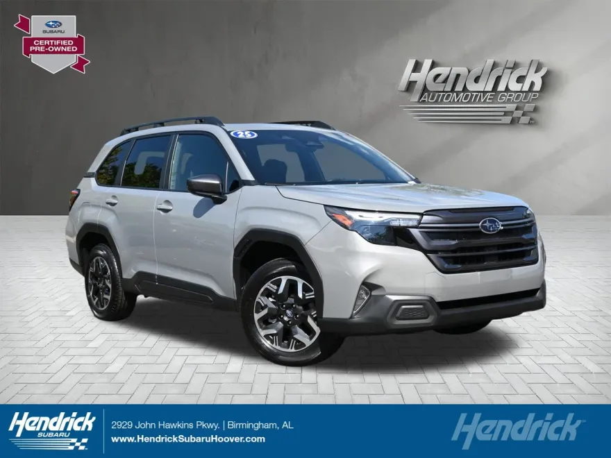 2025 Subaru Forester Premium Base photo 1