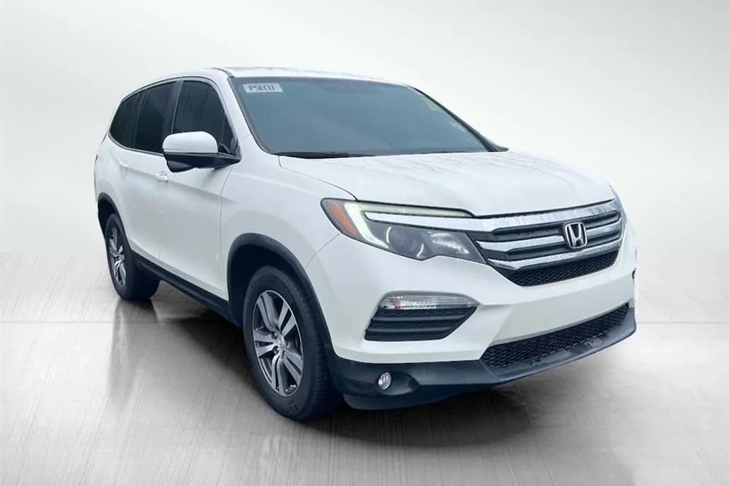 2017 Honda Pilot EX-L photo 1
