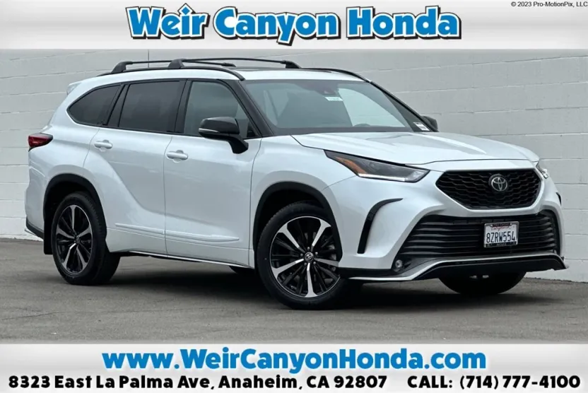 2022 Toyota Highlander XSE photo 1