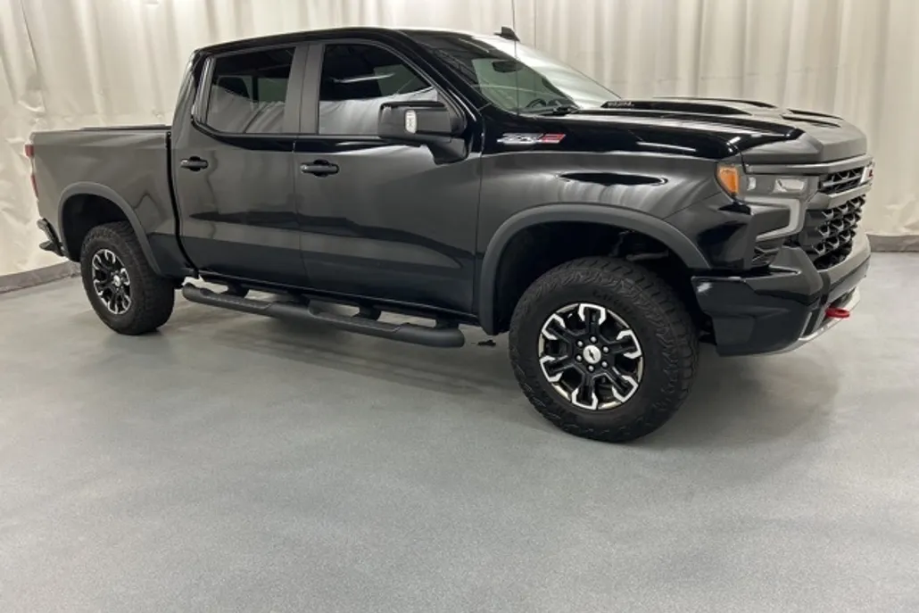 2022 Chevrolet Silverado 1500 ZR2 photo 1