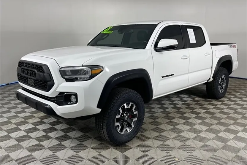 2021 Toyota Tacoma TRD V6 photo 1