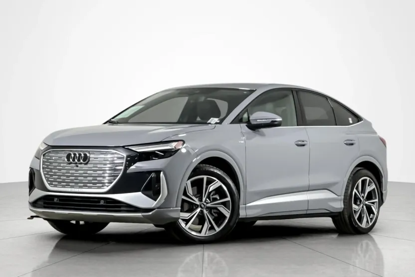 2025 Audi Q4 E-tron Sportback Premium 55 photo 1