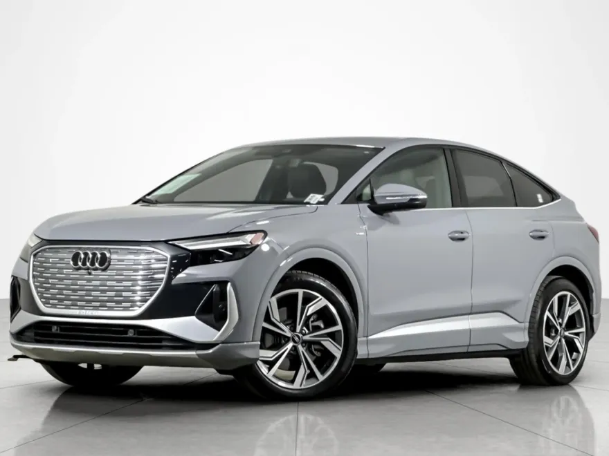 2025 Audi Q4 E-tron Sportback Premium 55 photo 1