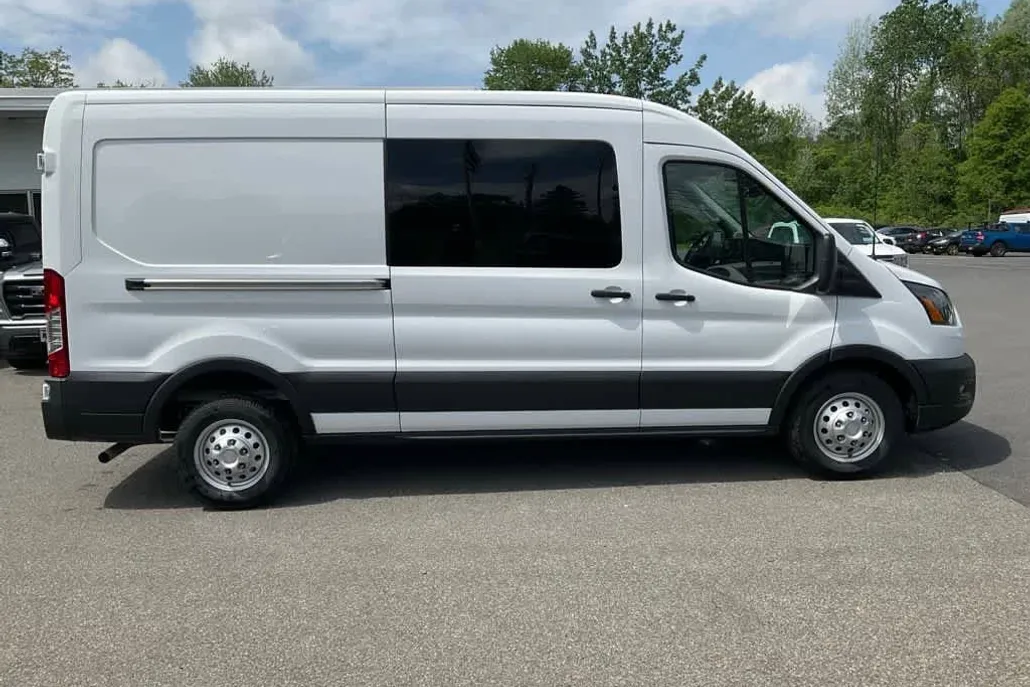 2025 Ford Transit Cargo Van photo 1