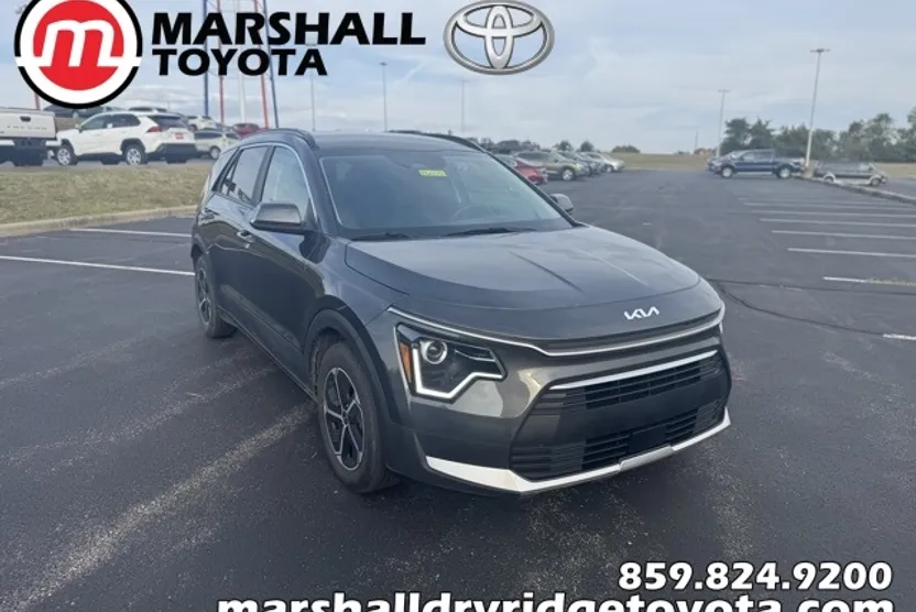 2025 Kia Niro EX photo 1
