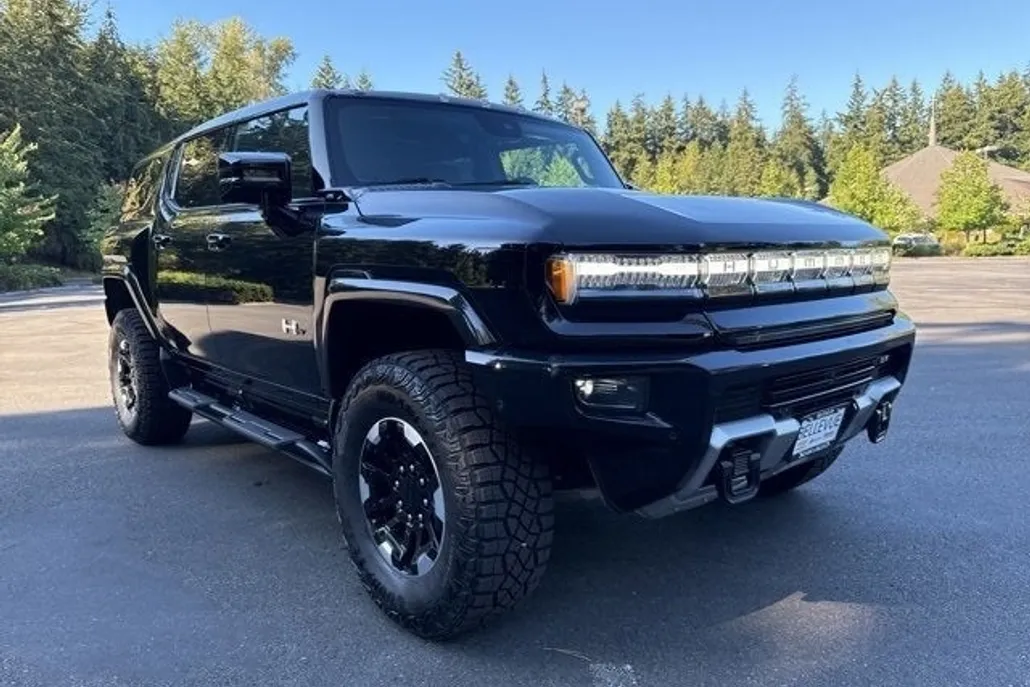 2024 Gmc Hummer EV SUV photo 1