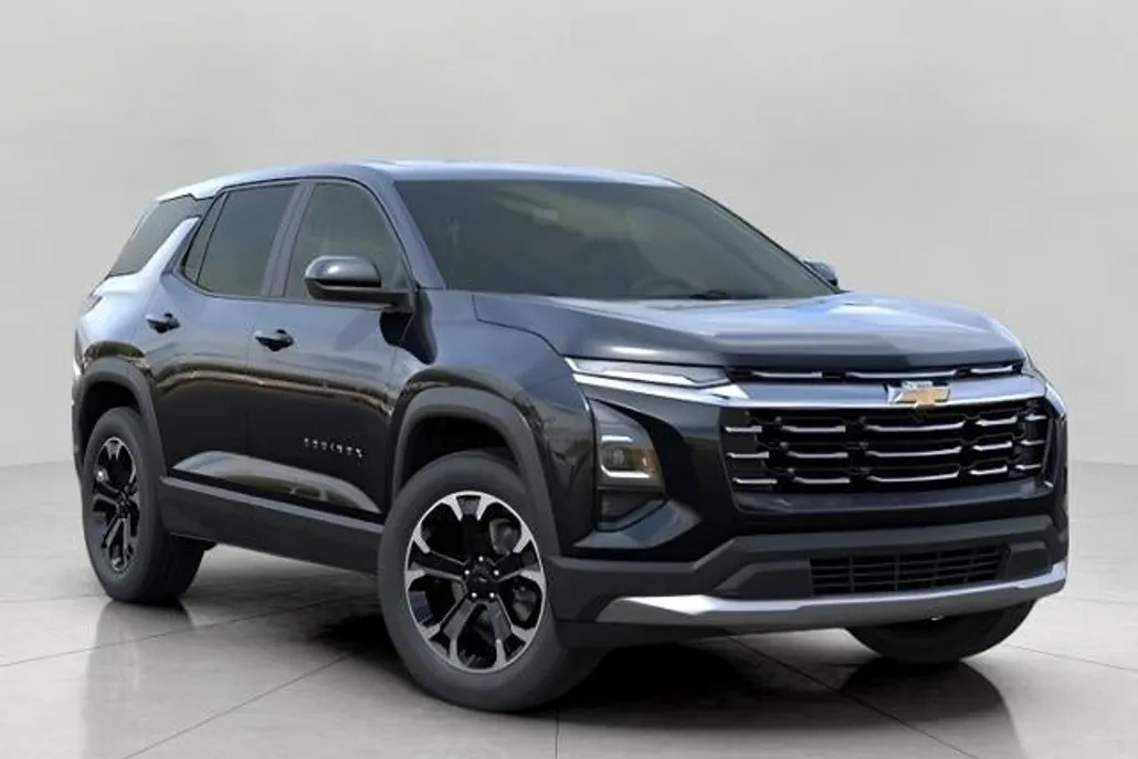 2026 Chevrolet Equinox LT photo 1