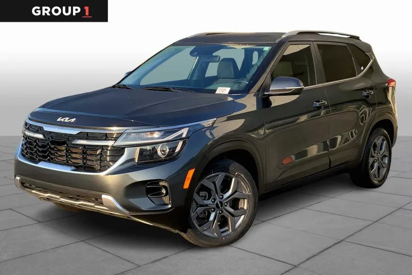 2024 Kia Seltos S photo 1