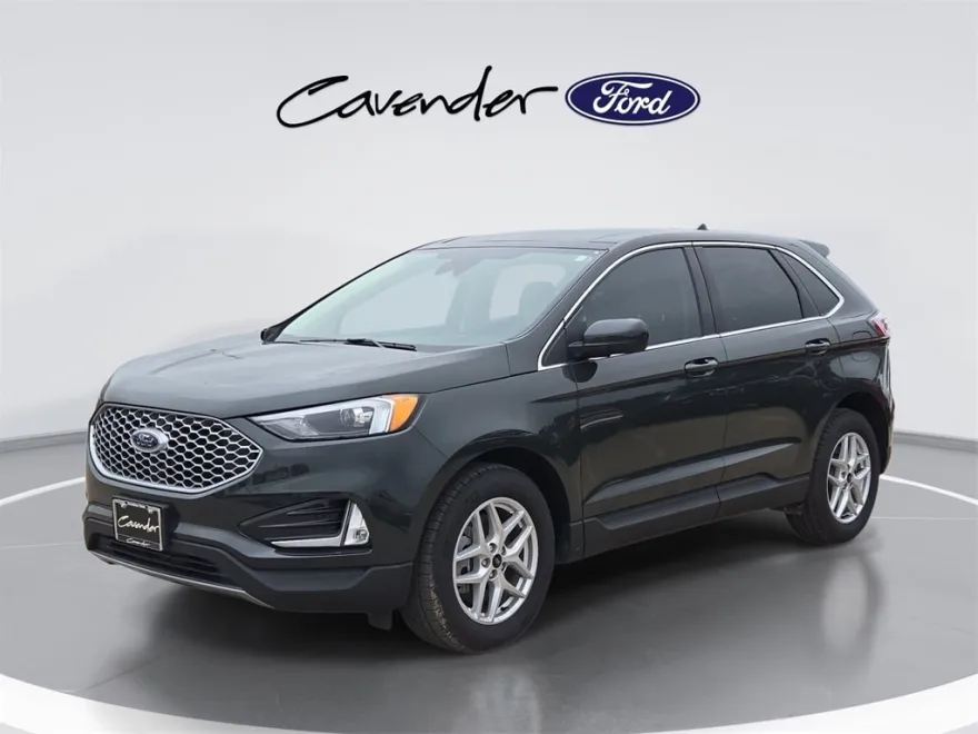 2024 Ford Edge SEL photo 1