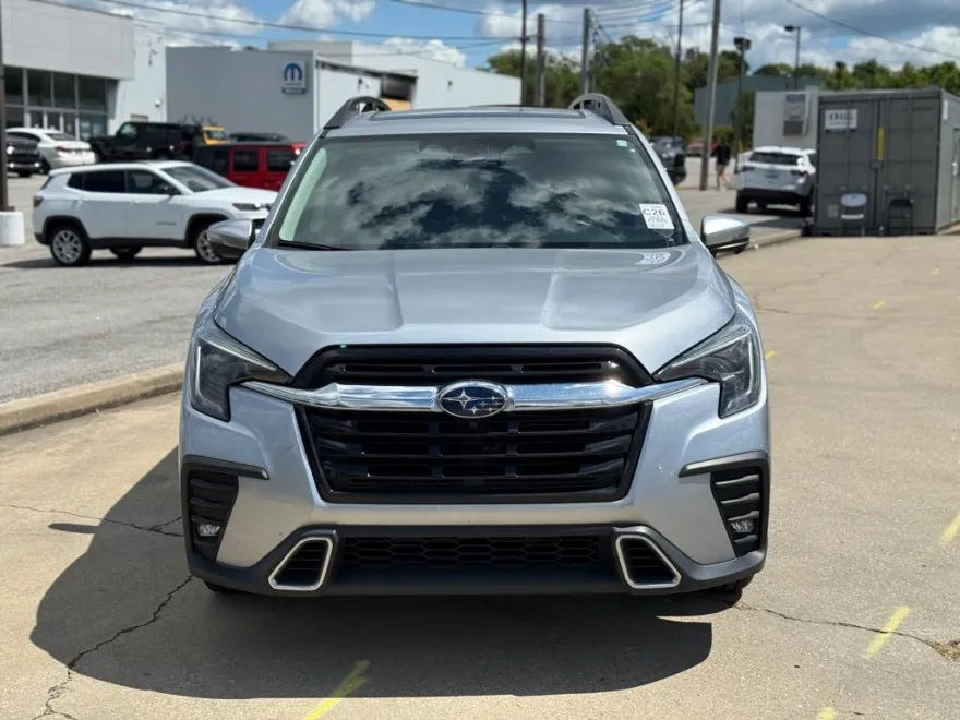 2023 Subaru Ascent Touring photo 1