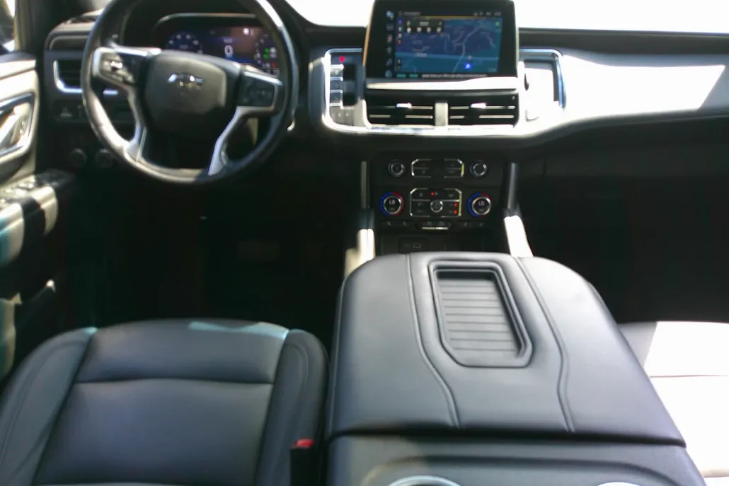 2022 Chevrolet Tahoe Z71 photo 1