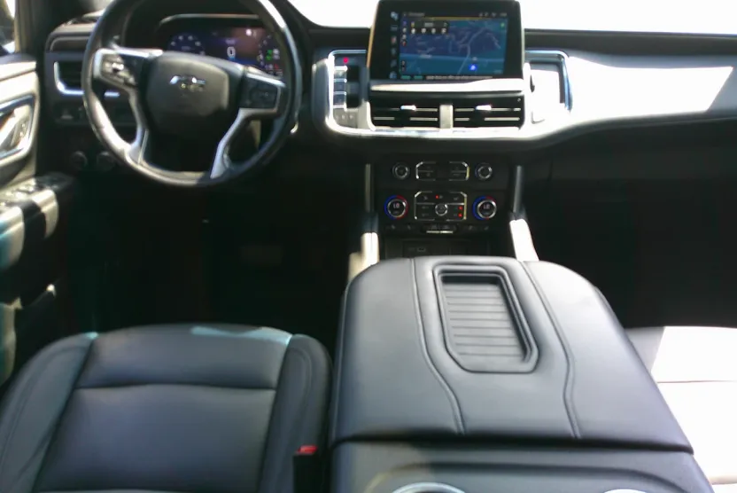 2022 Chevrolet Tahoe Z71 photo 1
