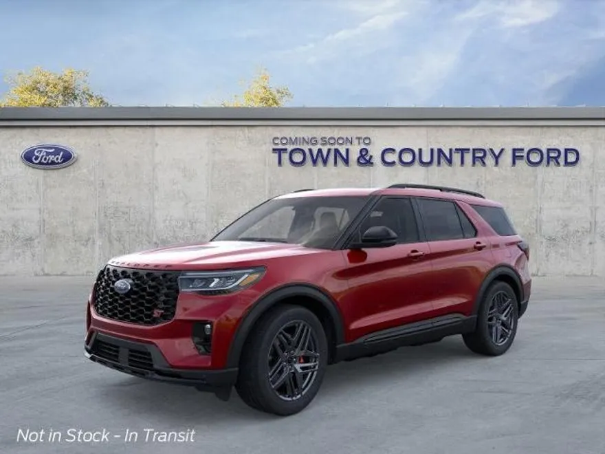 2025 Ford Explorer ST photo 1