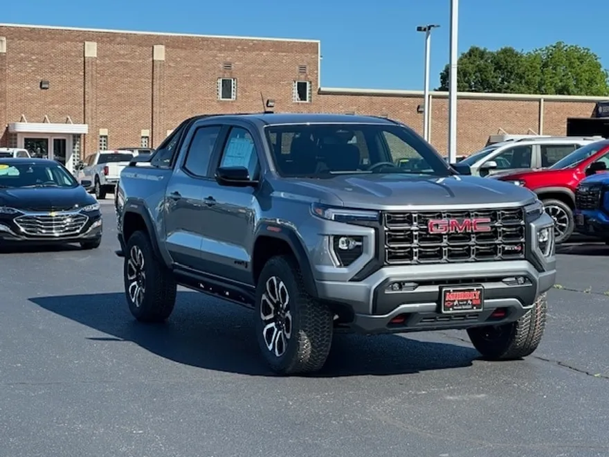 2025 Gmc Canyon AT4 photo 1