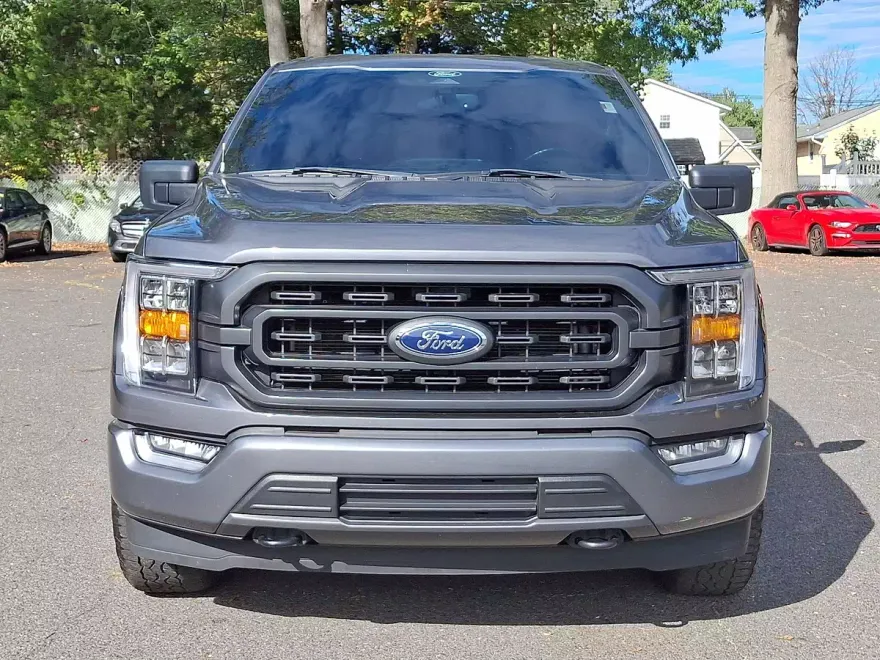 2022 Ford F-150 XLT photo 1