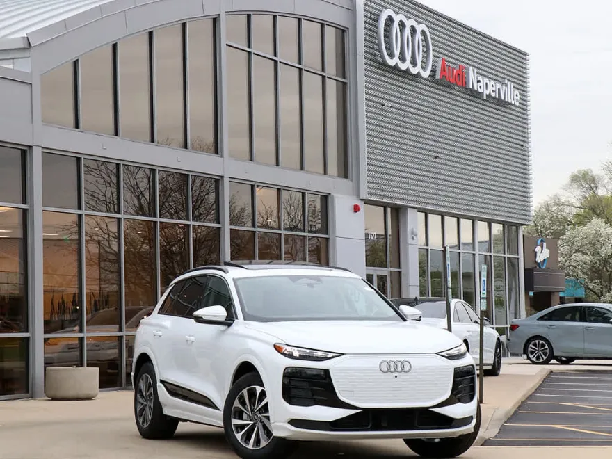 2025 Audi Q6 E-tron Premium Plus photo 1