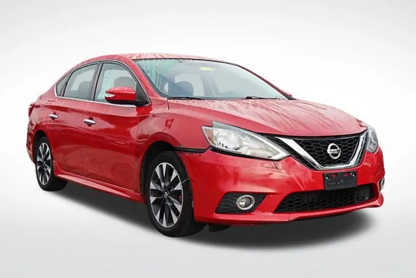 2019 Nissan Sentra SR photo 1