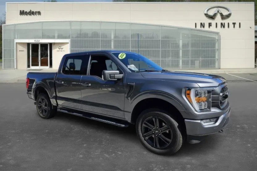 2022 Ford F-150 XLT photo 1