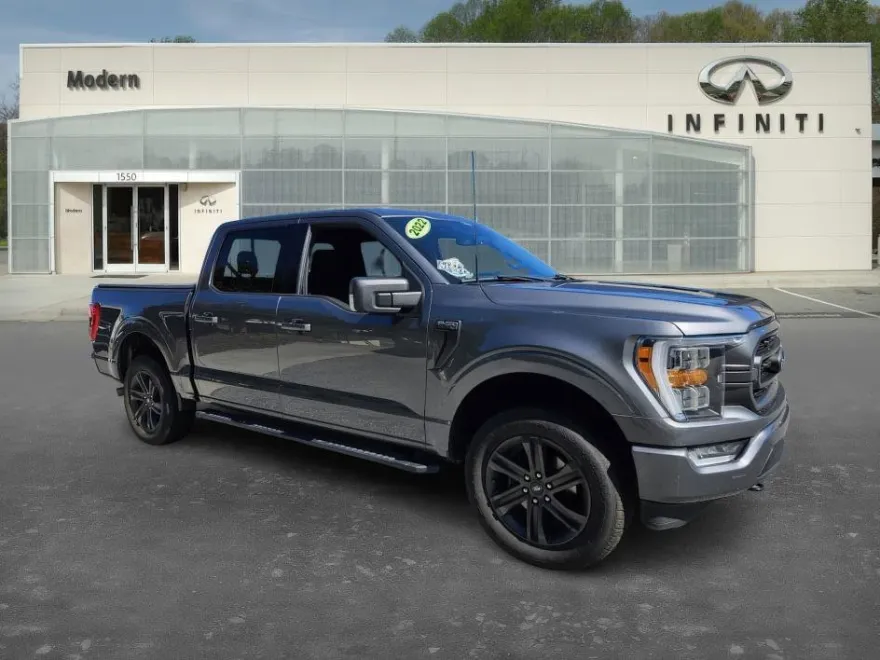 2022 Ford F-150 XLT photo 1