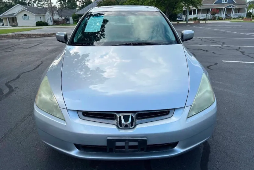 2004 Honda Accord EX photo 1