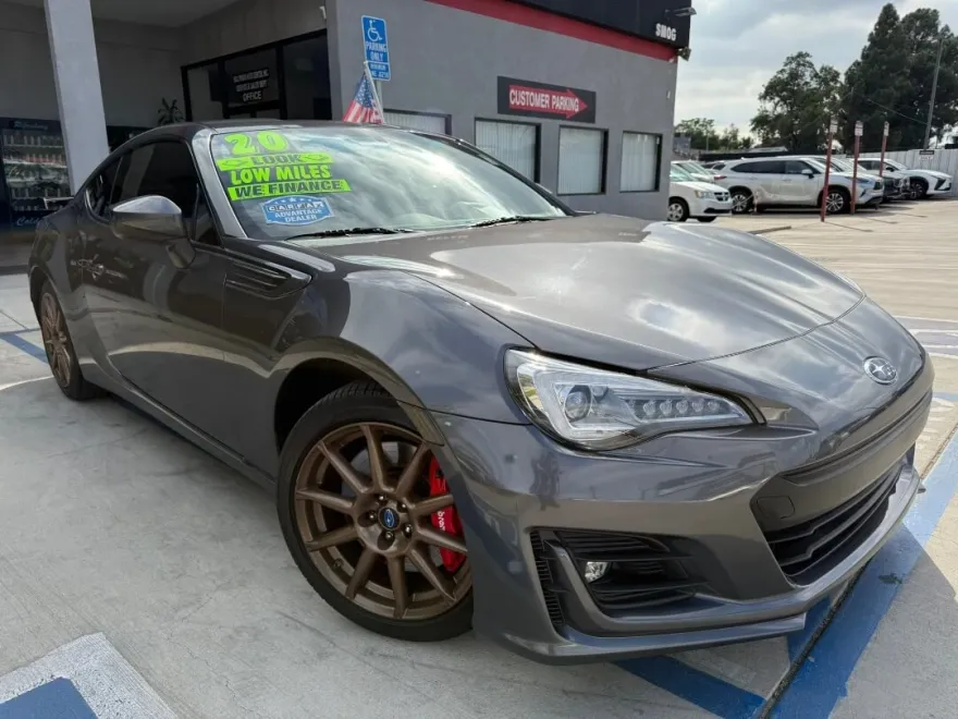 2020 Subaru BRZ Limited photo 1